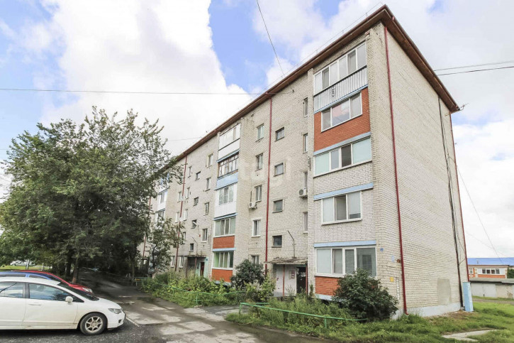 3-комн квартира Школьная, 2