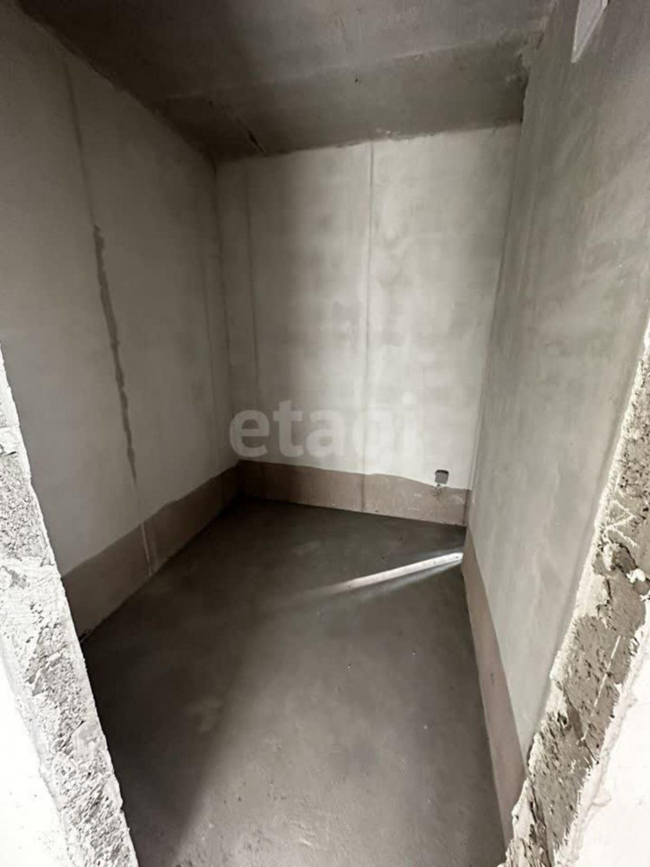 1-комн квартира Сергея Джанбровского, 7