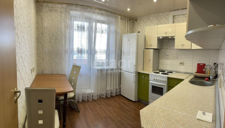2-комн квартира Пермякова, 65