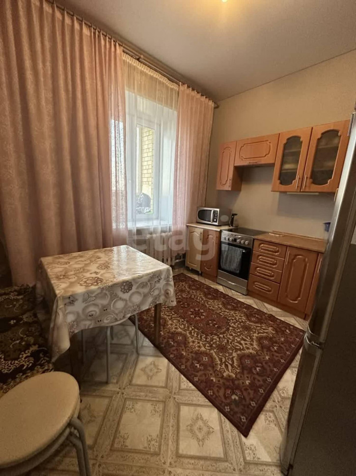 3-комн квартира Избышева, 8