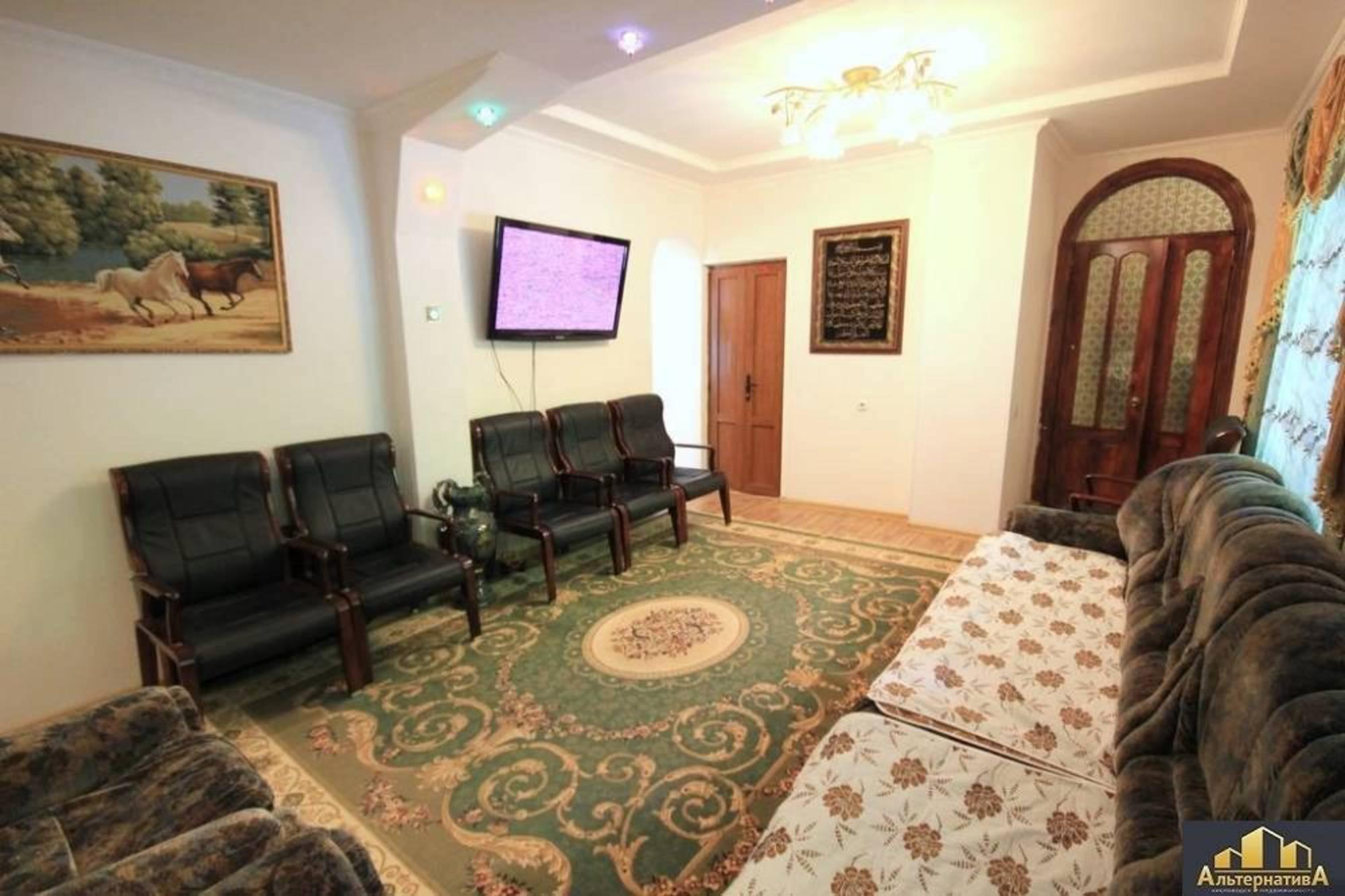 Купить дачу, дом, коттедж за 110 000 000 рублей на Чкалова ул.