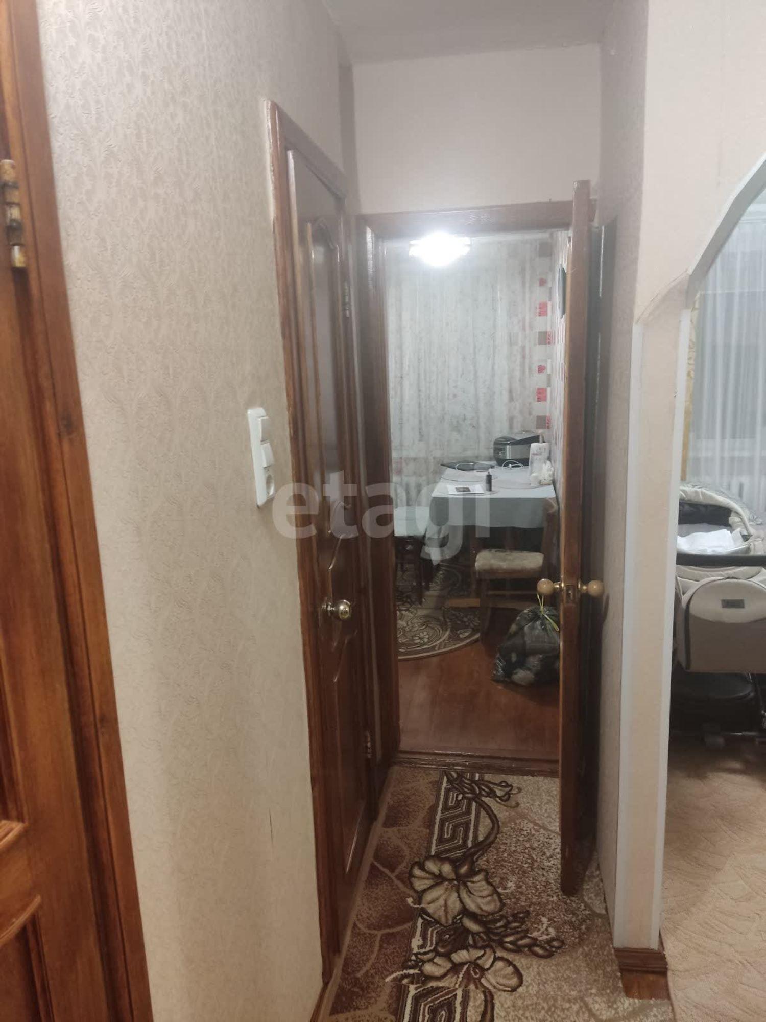 Купить квартиру за 3 300 000 рублей на Школьная, 10
