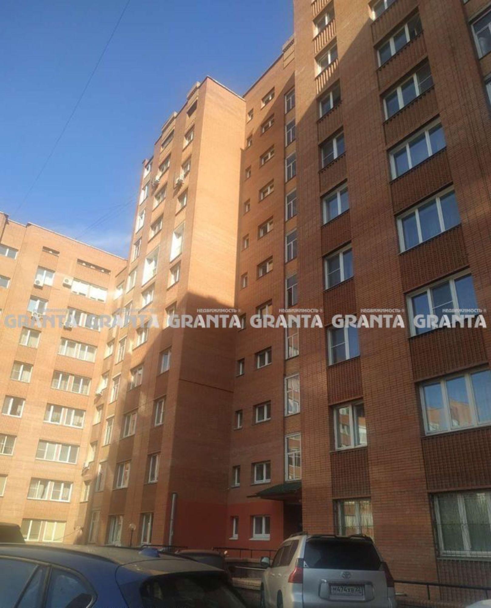 Купить квартиру за 8 900 000 рублей на пр-кт Свободный, 64Г