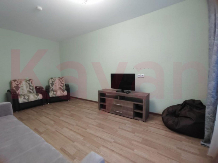 2-комн квартира Вруцкого ул.