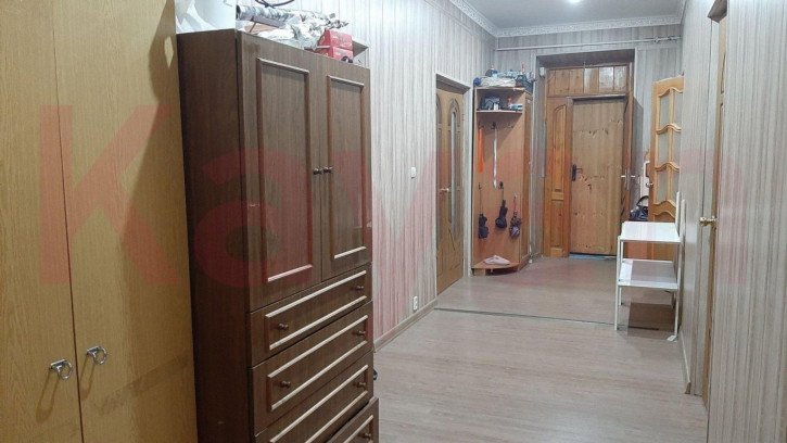 4-комн квартира Элеваторная ул.