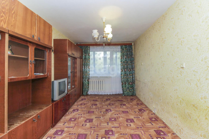 2-комн квартира Комкова, 3