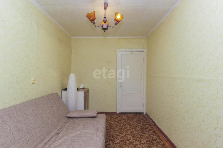 2-комн квартира Комкова, 3