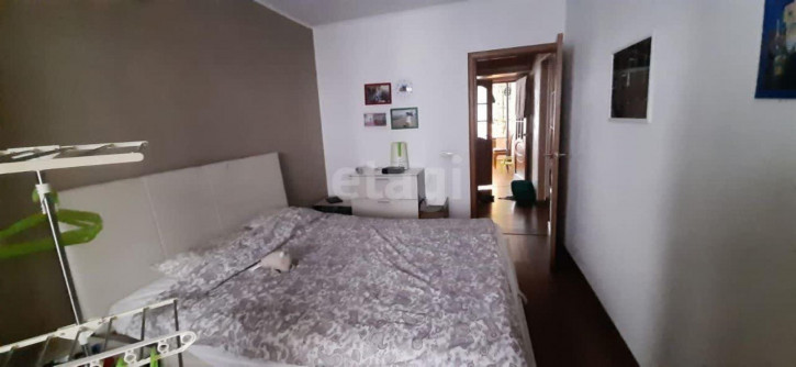 3-комн квартира Ангарская, 26
