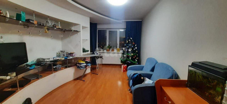 3-комн квартира Ангарская, 26