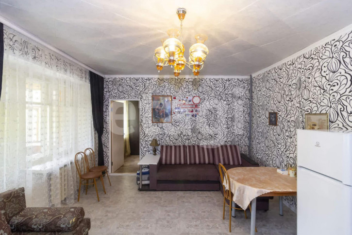 2-комн квартира Ленинградская, 1б