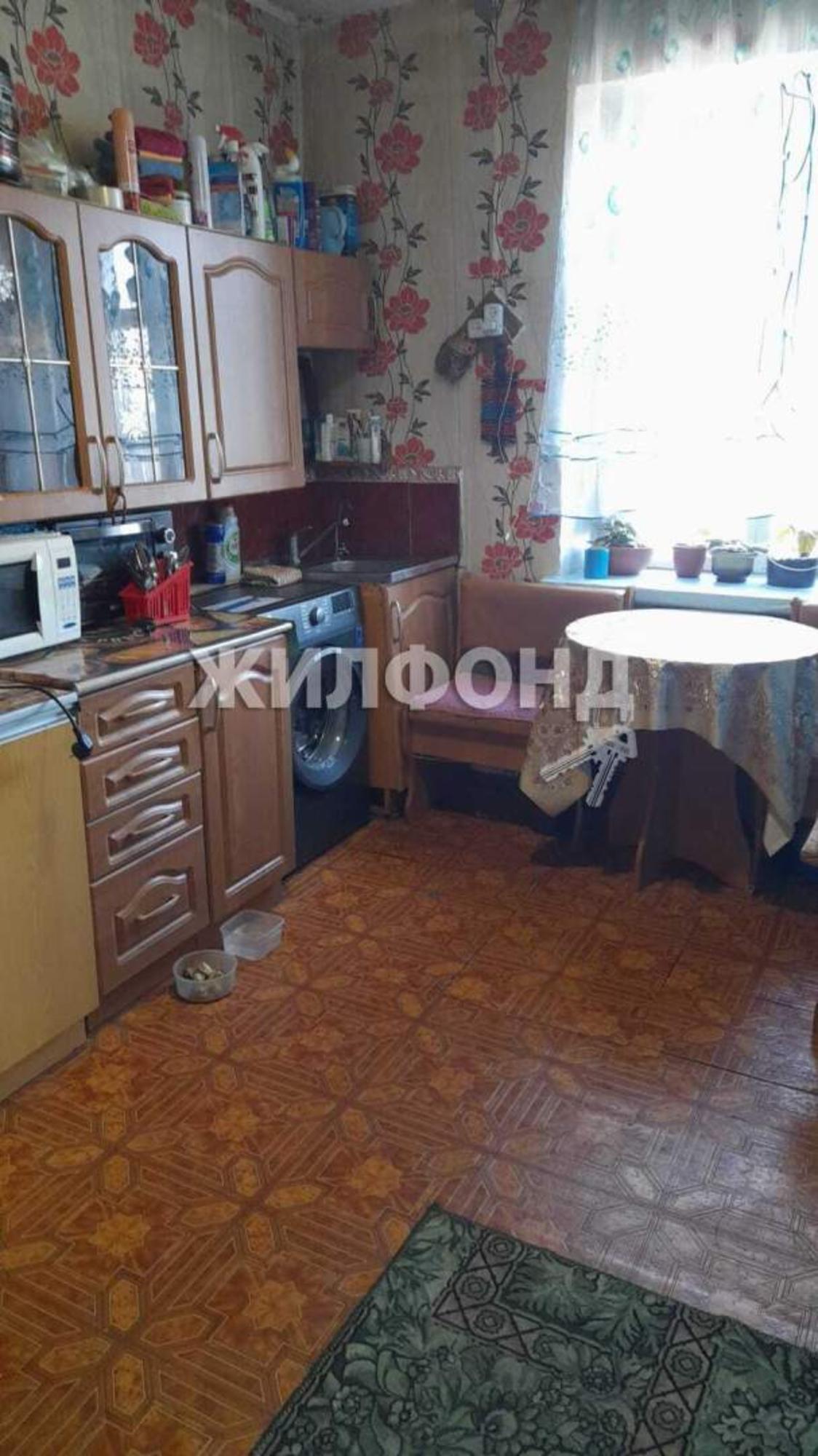 Купить дачу, дом, коттедж за 1 350 000 рублей на Молодежная улица