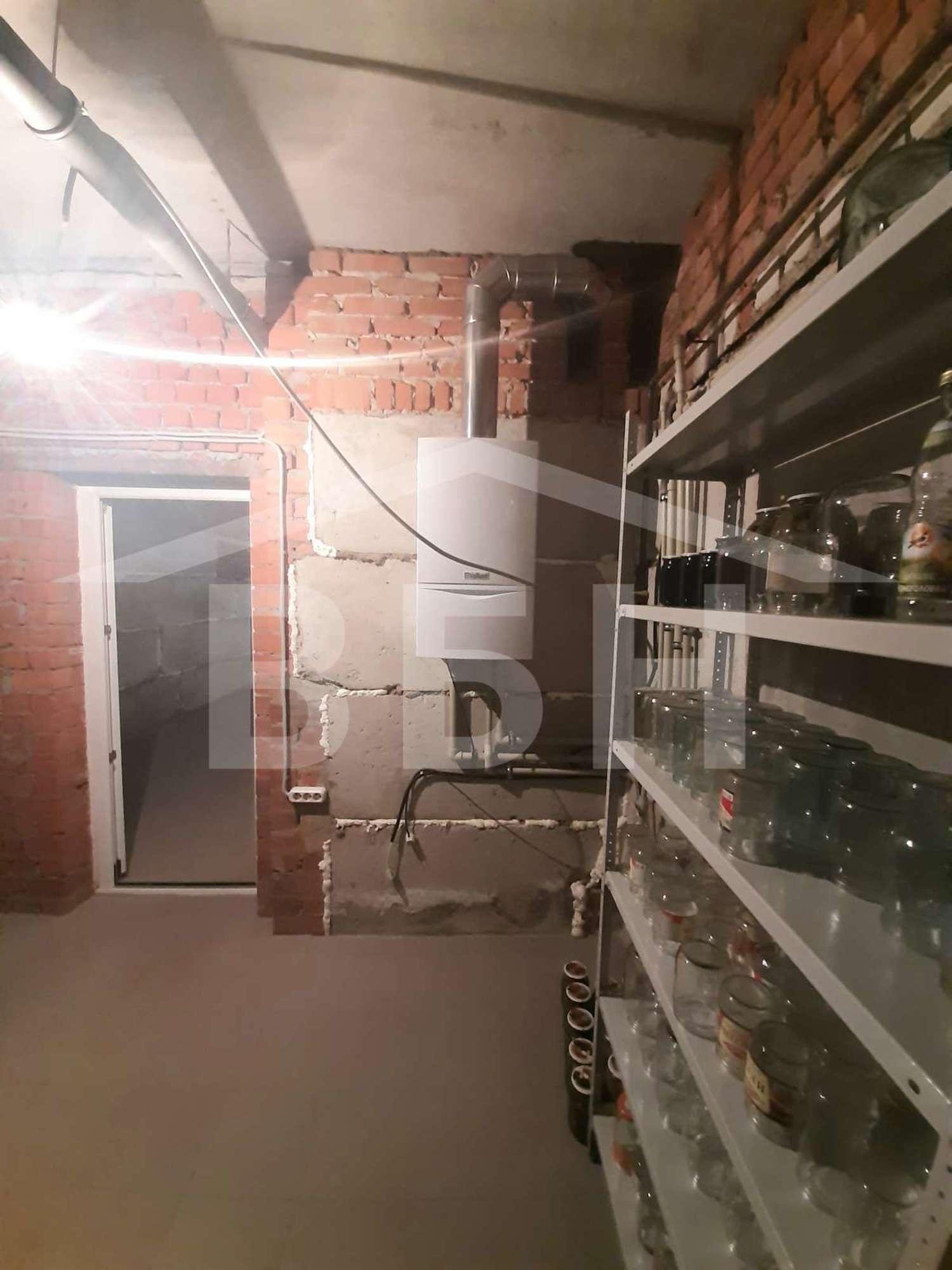 Купить дачу, дом, коттедж за 18 500 000 рублей на Кольцевой переулок, 1