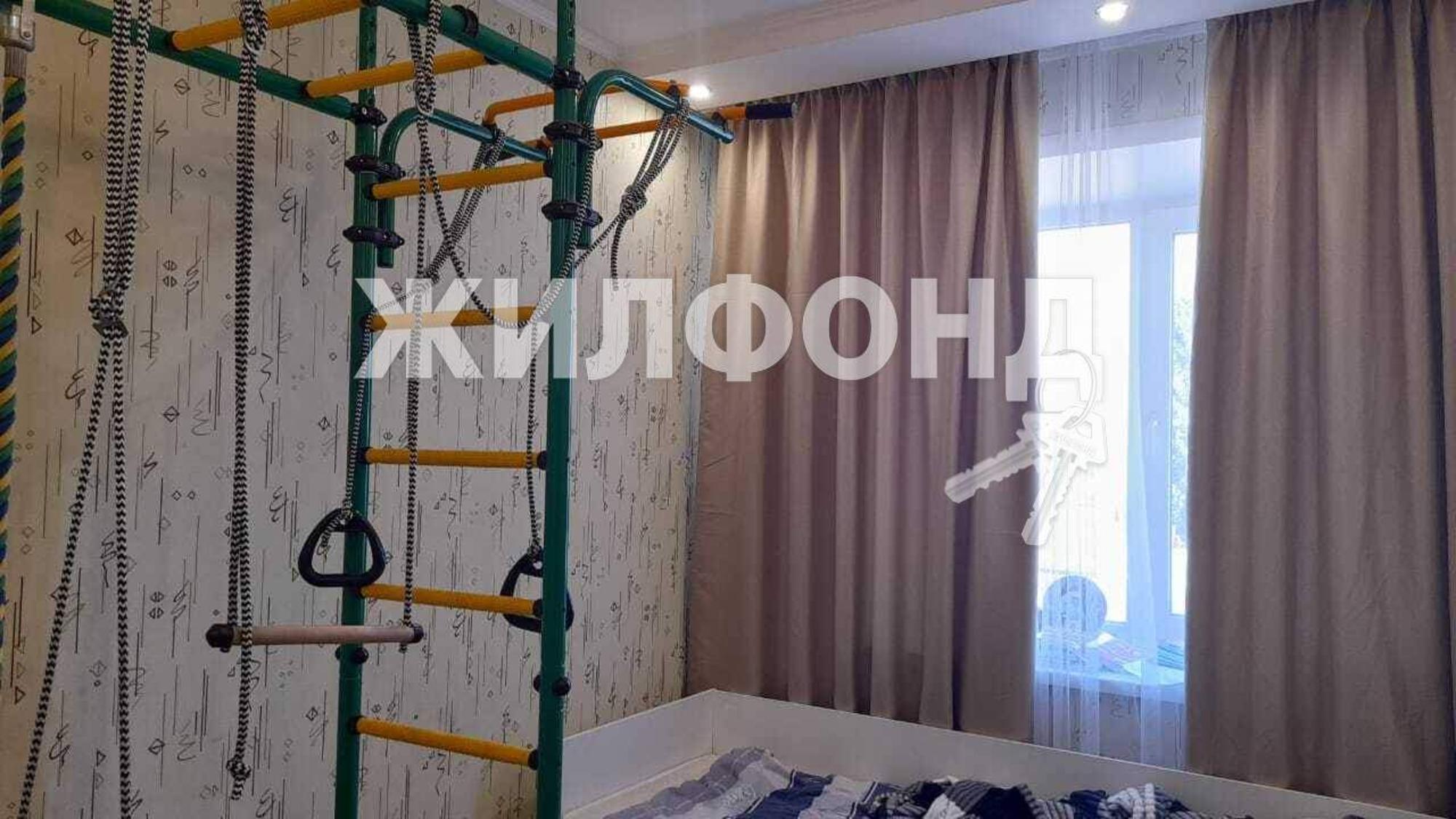 Купить дачу, дом, коттедж за 10 000 000 рублей на Радищева улица
