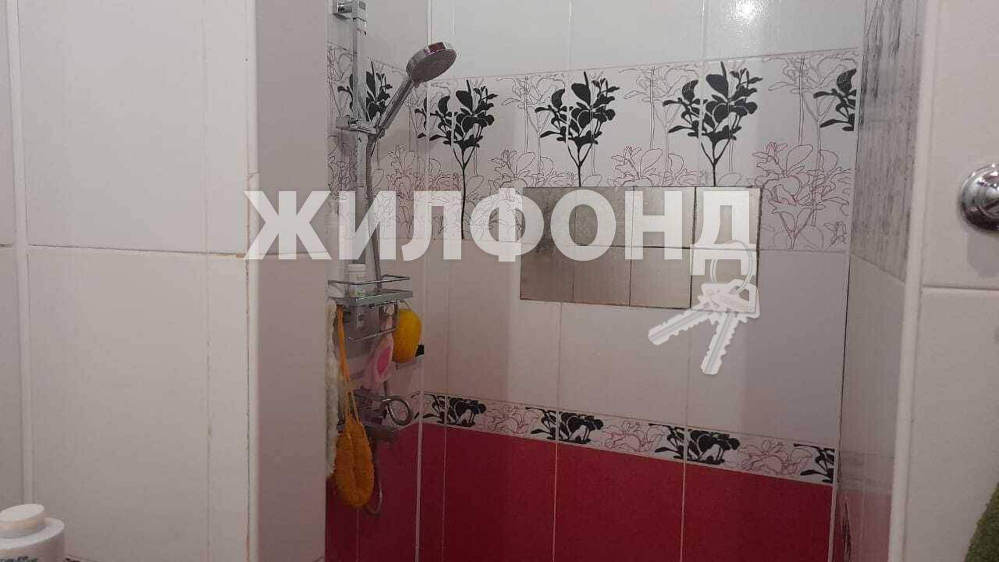 Купить дачу, дом, коттедж за 10 000 000 рублей на Радищева улица
