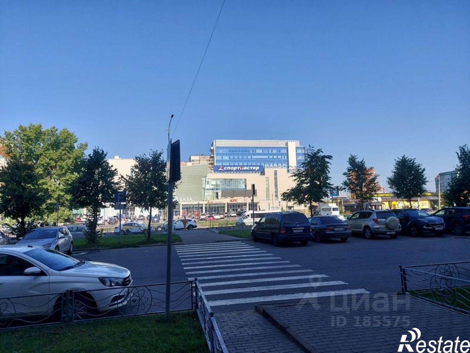 Купить торговое помещение за 23 941 600 рублей на проспект Маркса, 34