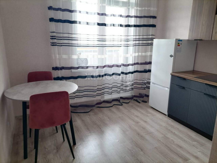 2-комн квартира Петухова улица, д.162