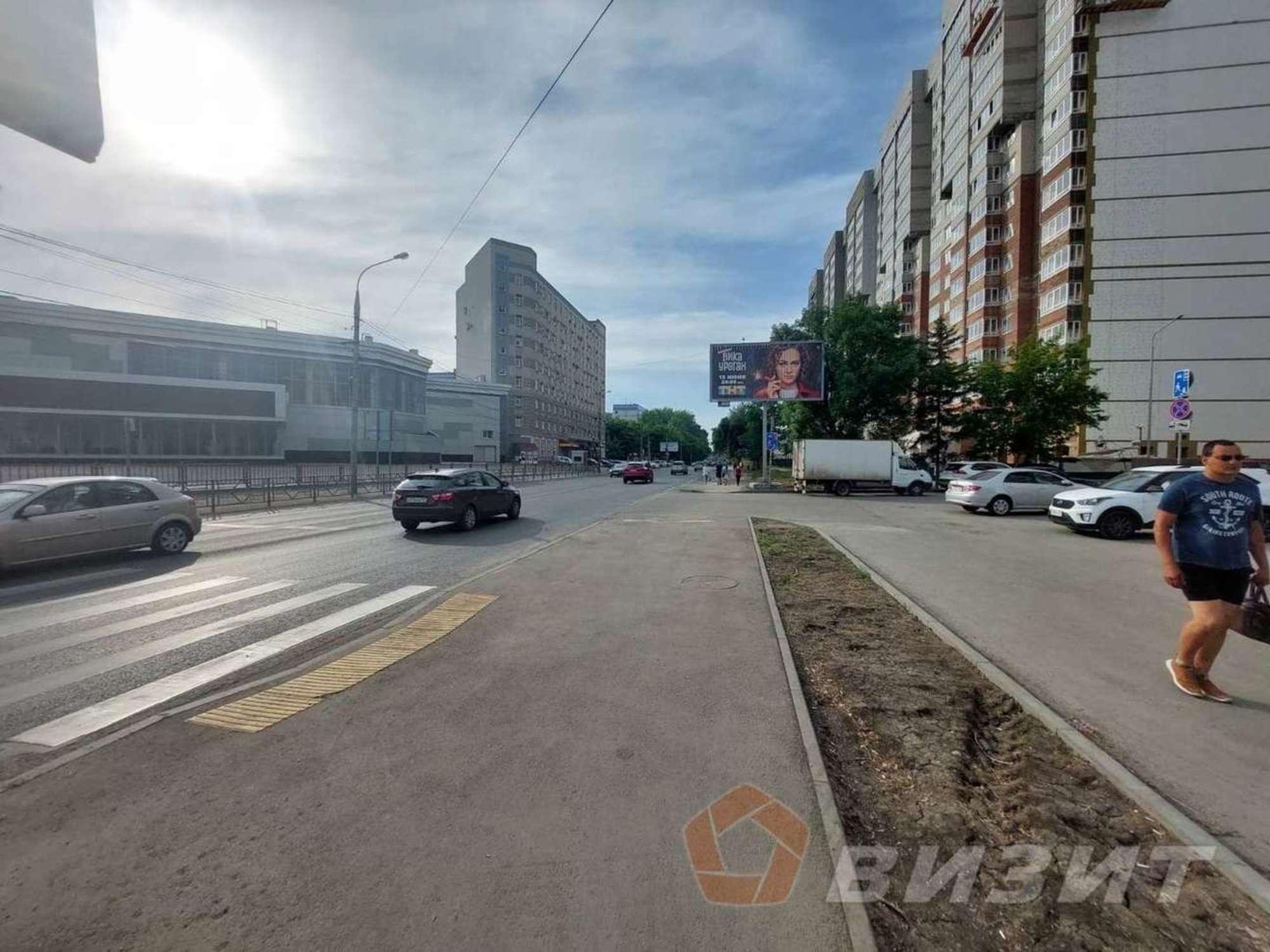 Купить торговое помещение за 18 500 000 рублей на Карла Маркса проспект, 242
