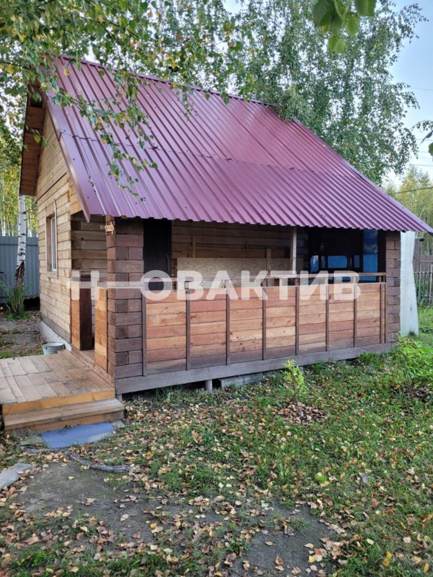Купить дачу, дом, коттедж за 2 400 000 рублей на Новосибирская обл, Новосибирский р-н, тер. СНТ Крутиха, ул 52