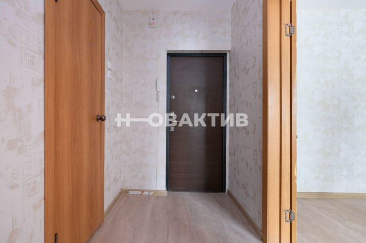 1-комн квартира улица Петухова, 97