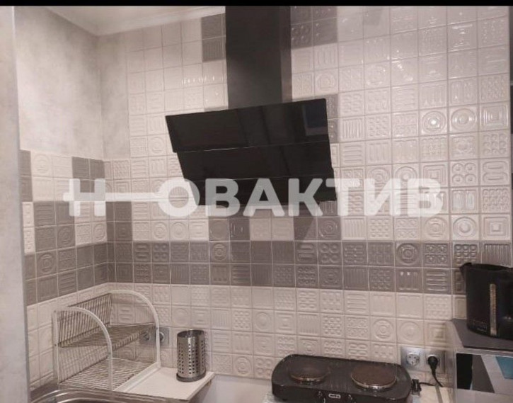 Студия улица Плахотного, 78/1