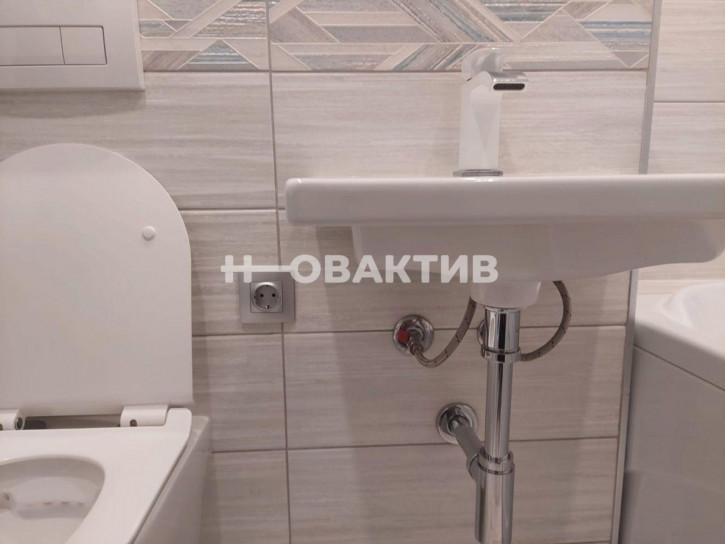 Студия улица Плахотного, 78/1