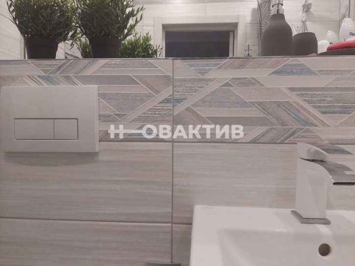 Студия улица Плахотного, 78/1