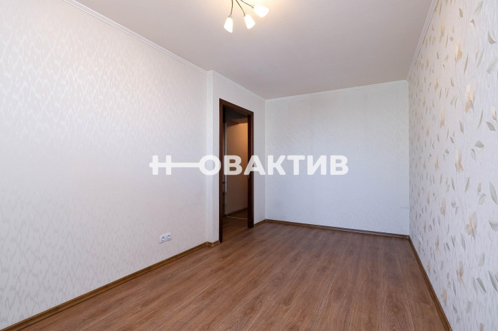 3-комн квартира Гаранина, 21