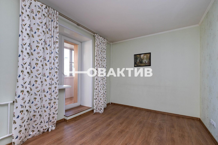 3-комн квартира Гаранина, 21
