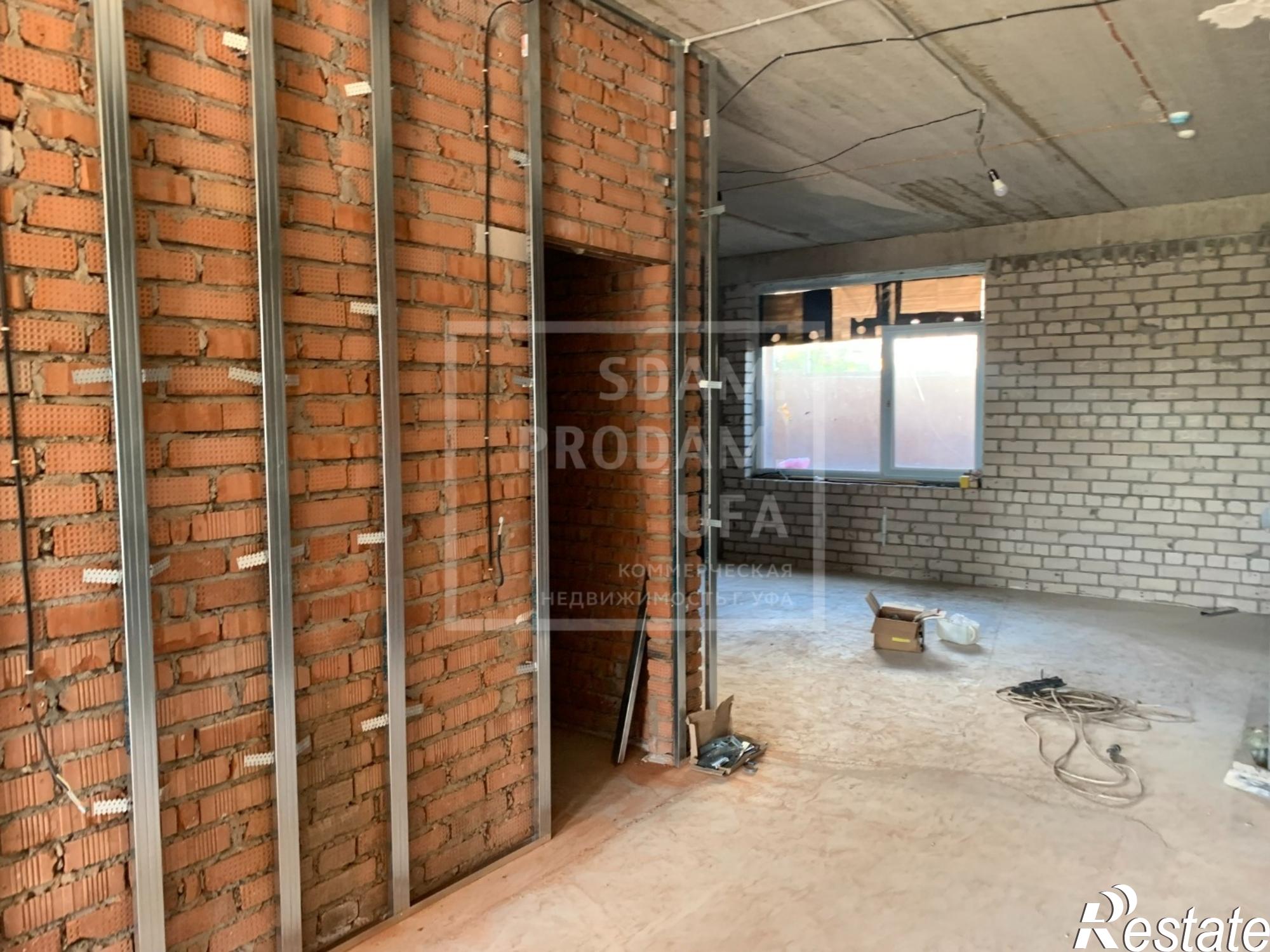 Купить торговое помещение за 4 040 000 рублей на Центральная улица, д.56/2