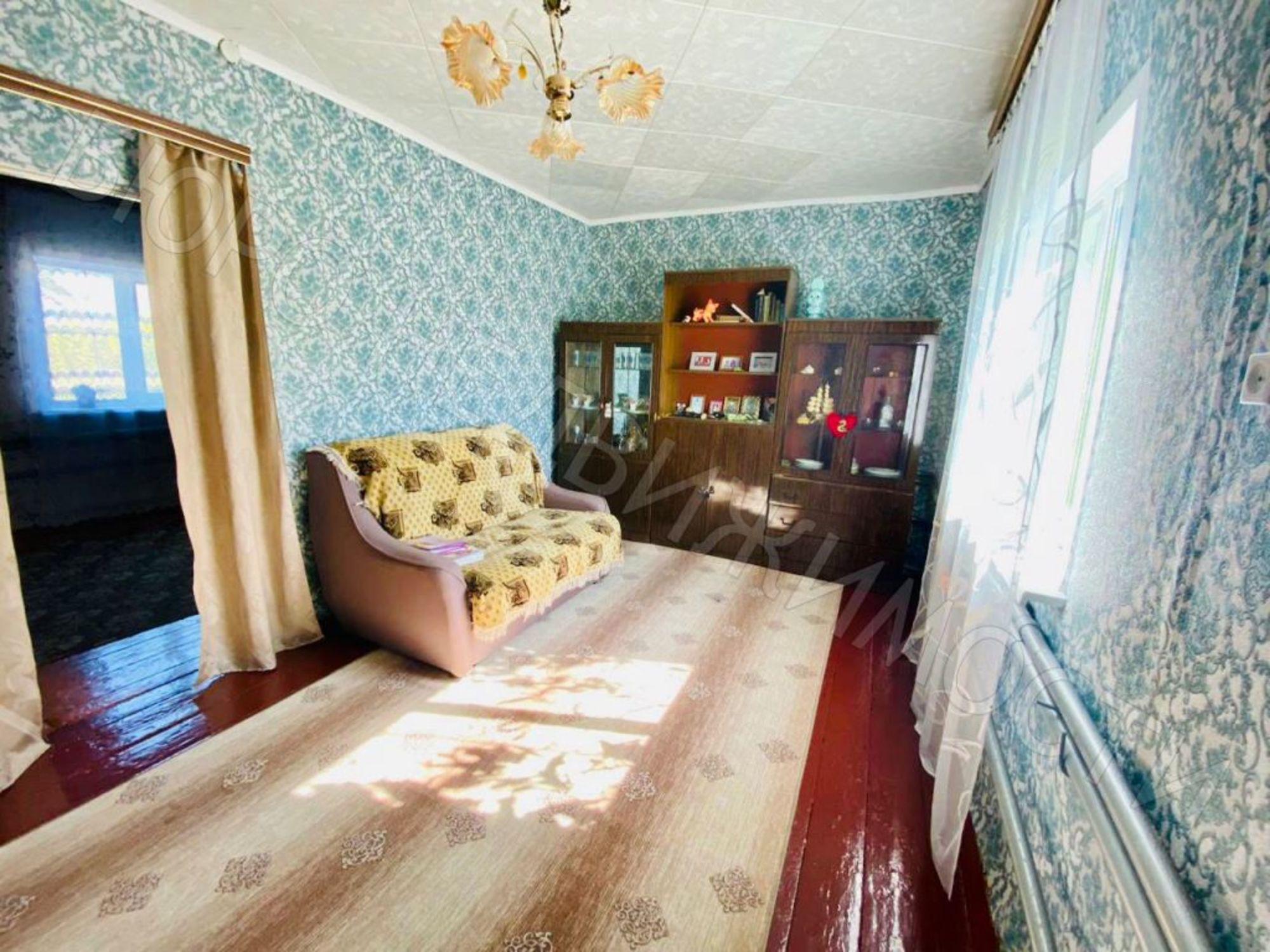 Купить дачу, дом, коттедж за 400 000 рублей на 1 Садовая, 12