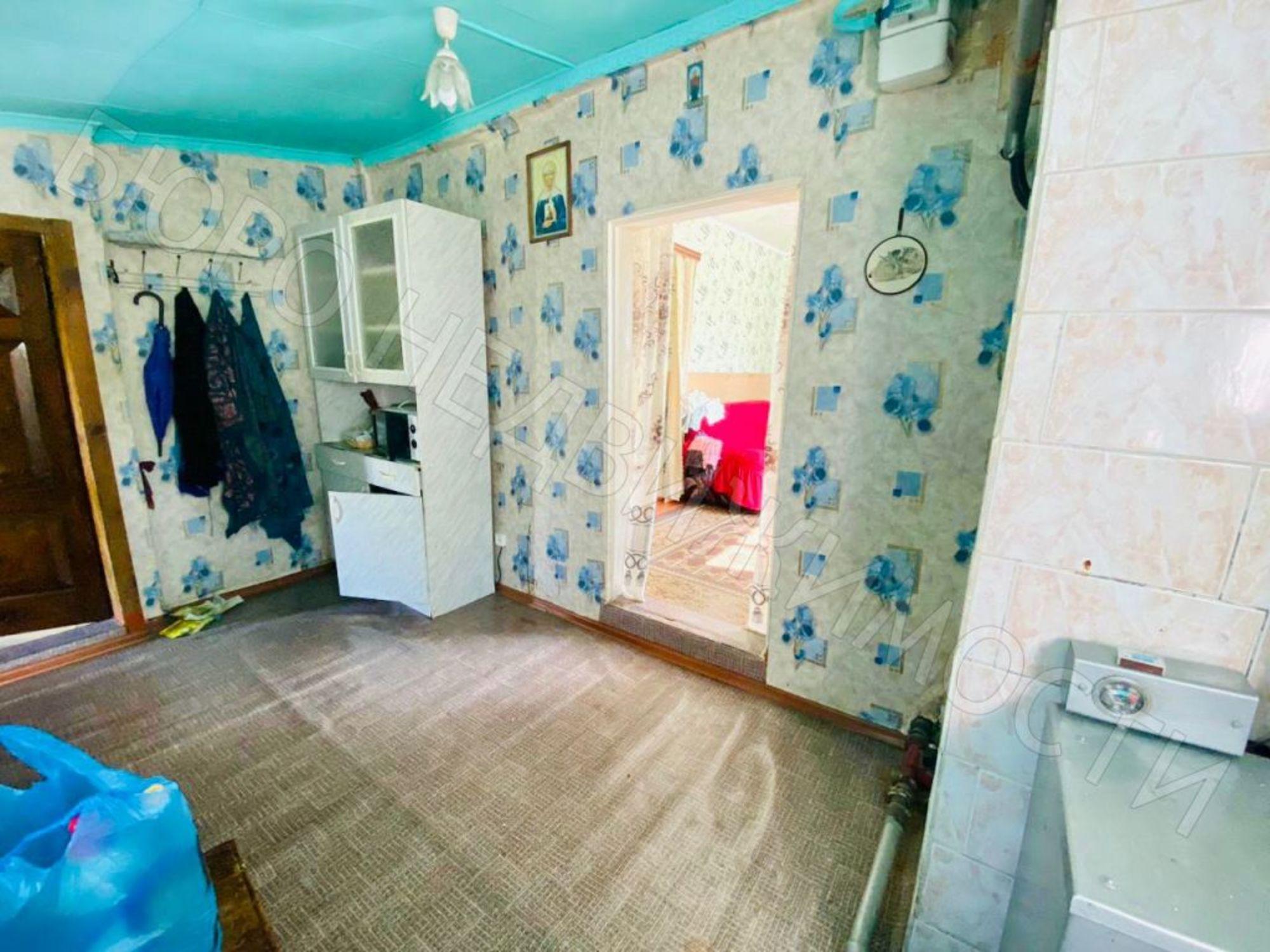 Купить дачу, дом, коттедж за 400 000 рублей на 1 Садовая, 12