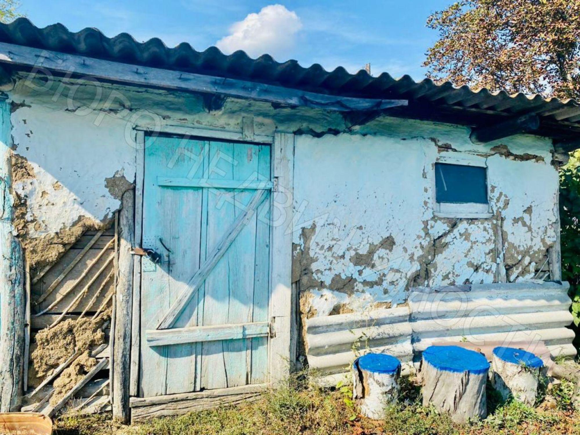 Купить дачу, дом, коттедж за 400 000 рублей на 1 Садовая, 12