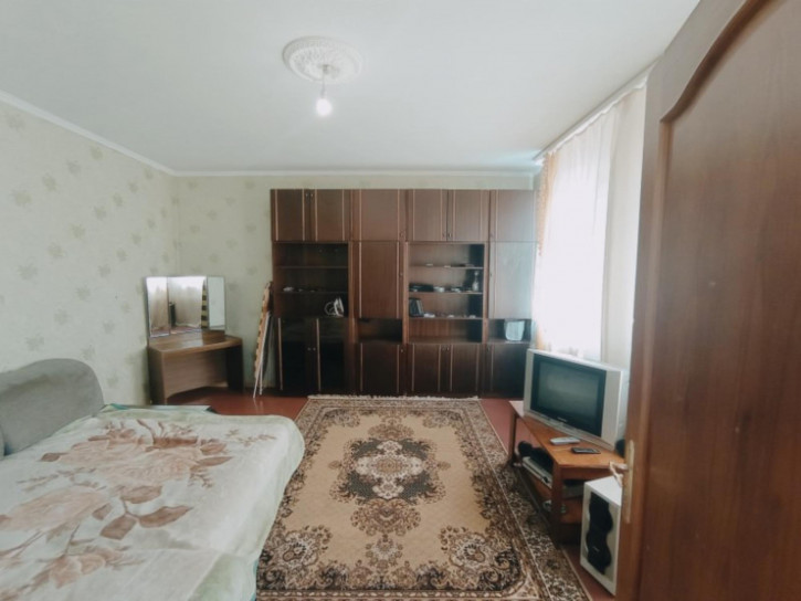 2-комн квартира Зеленая, 7
