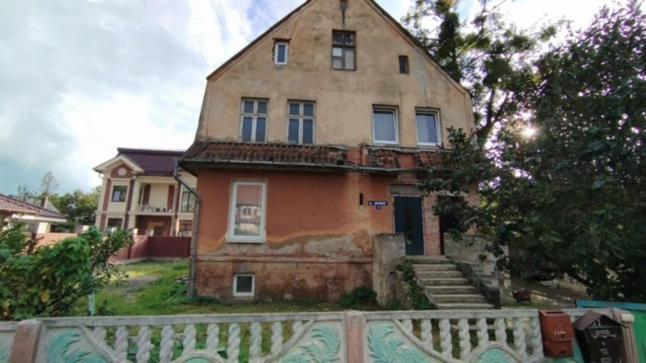 2-комн квартира Зеленая, 7