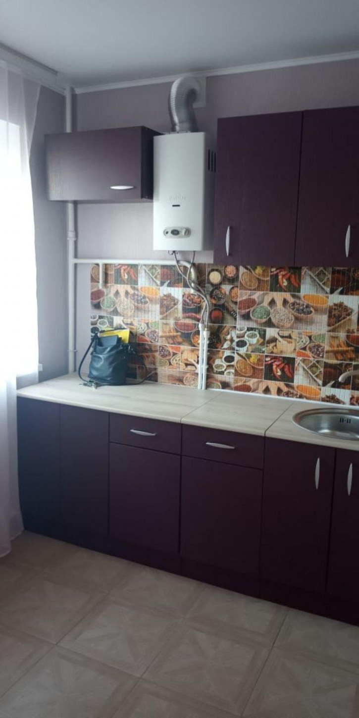 3-комн квартира Гайдара ул, 8