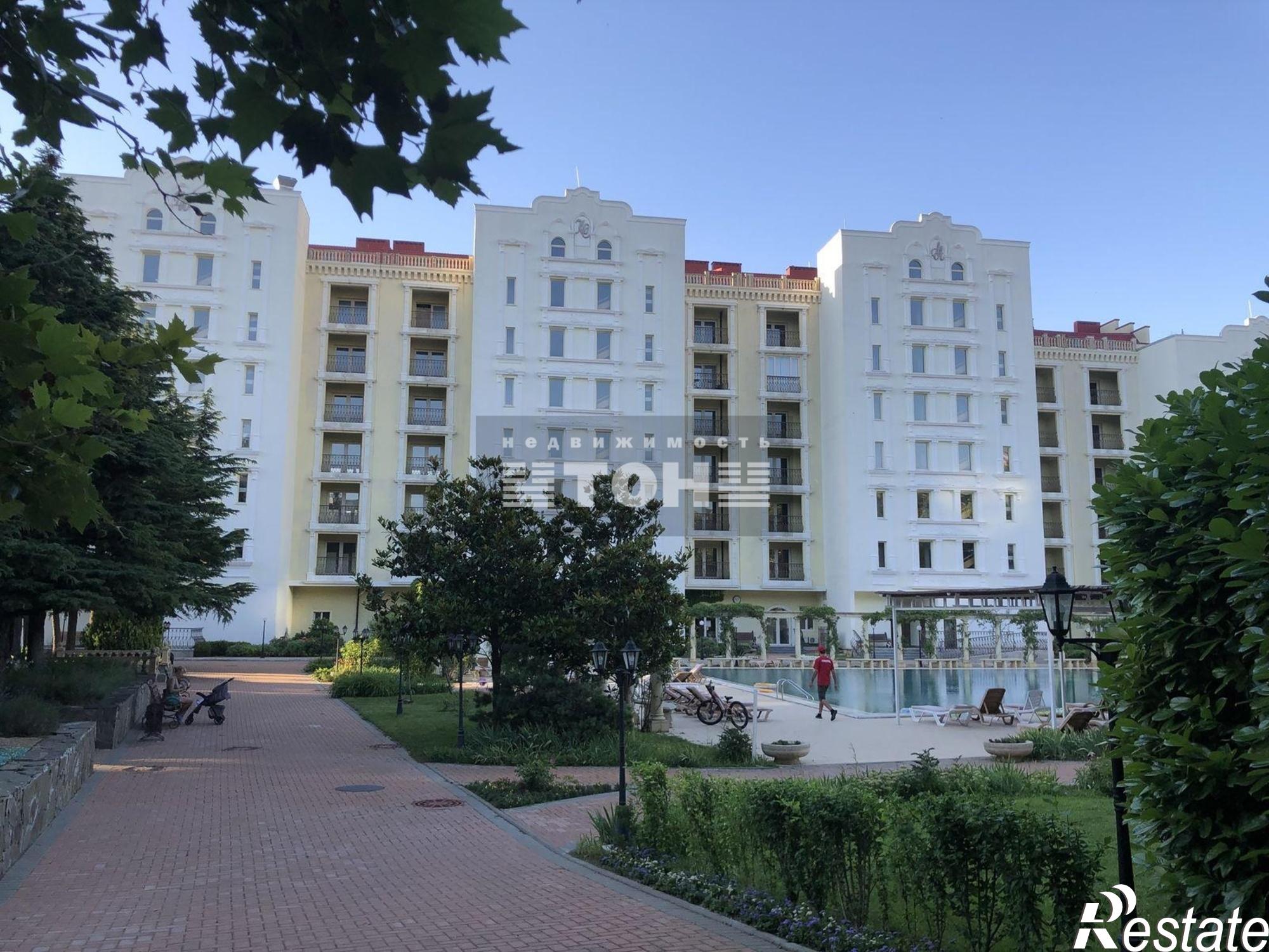 Купить квартиру за 45 000 000 рублей на ул. Революционная, д. 47
