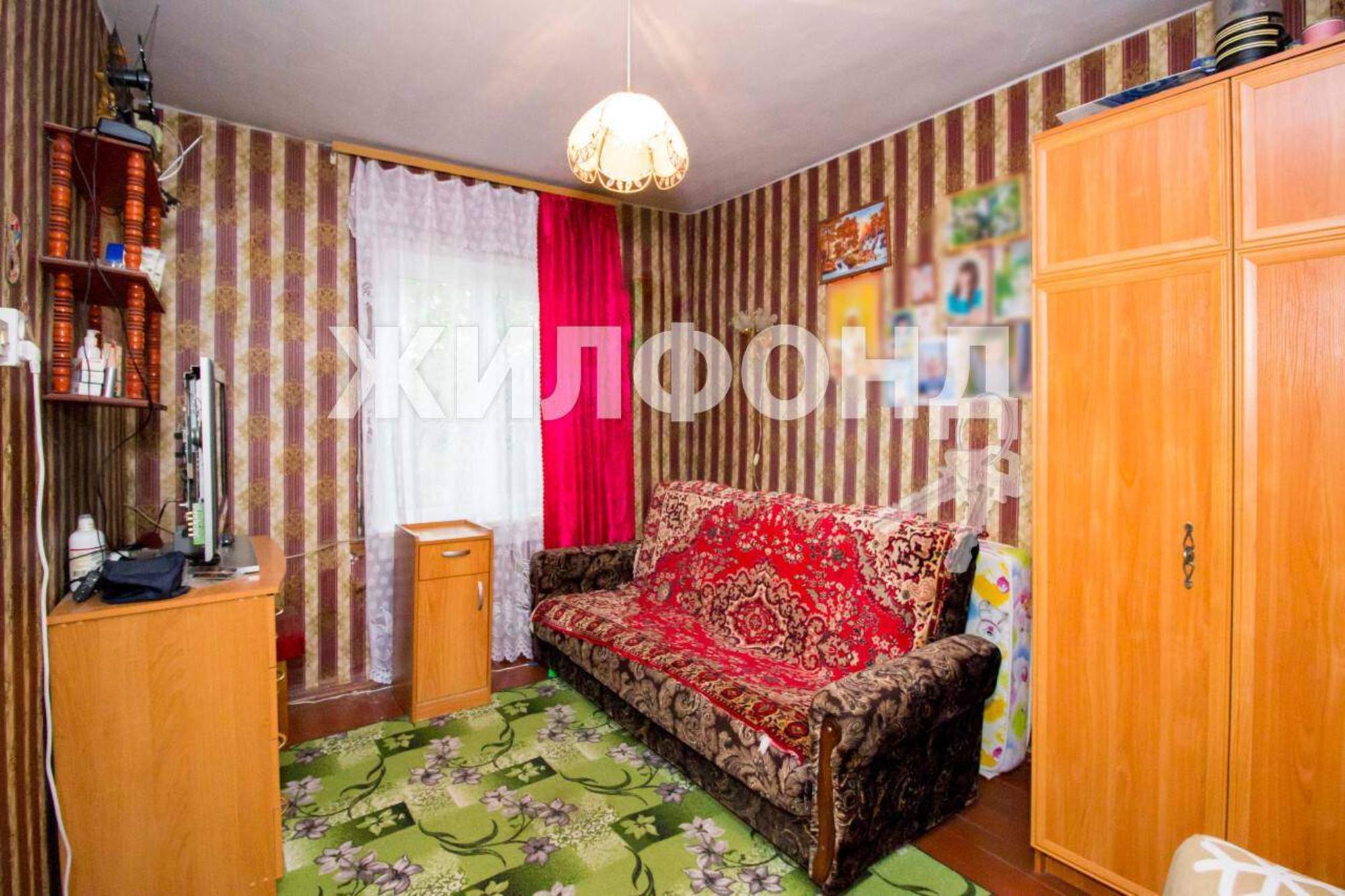 Купить дачу, дом, коттедж за 7 000 000 рублей на Рябиновая улица, д.7