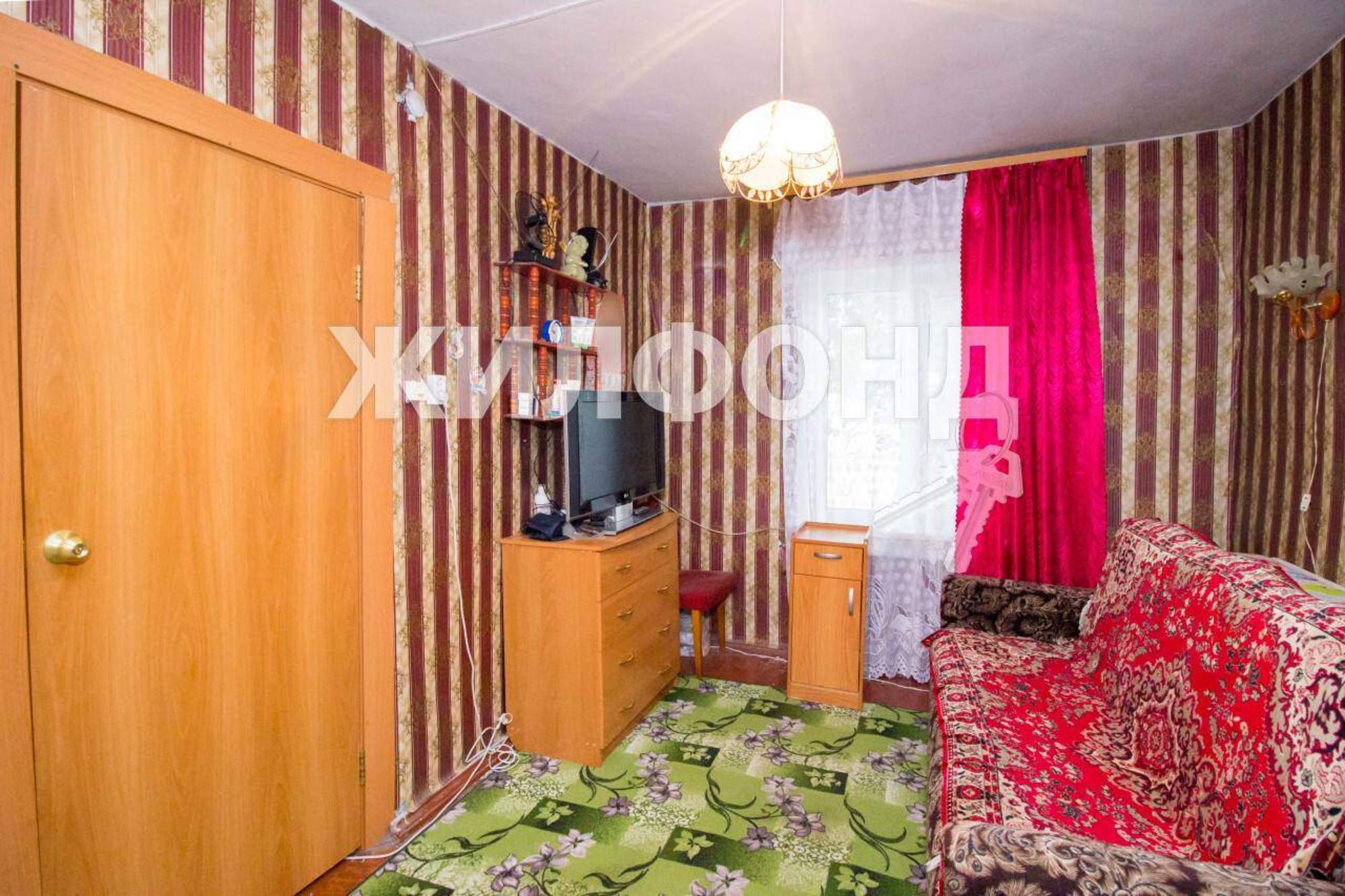 Купить дачу, дом, коттедж за 7 000 000 рублей на Рябиновая улица, д.7