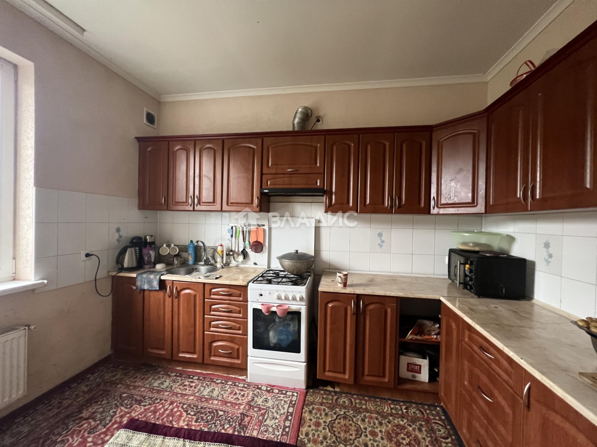 Купить дачу, дом, коттедж за 12 000 000 рублей на Центральный проезд, 6