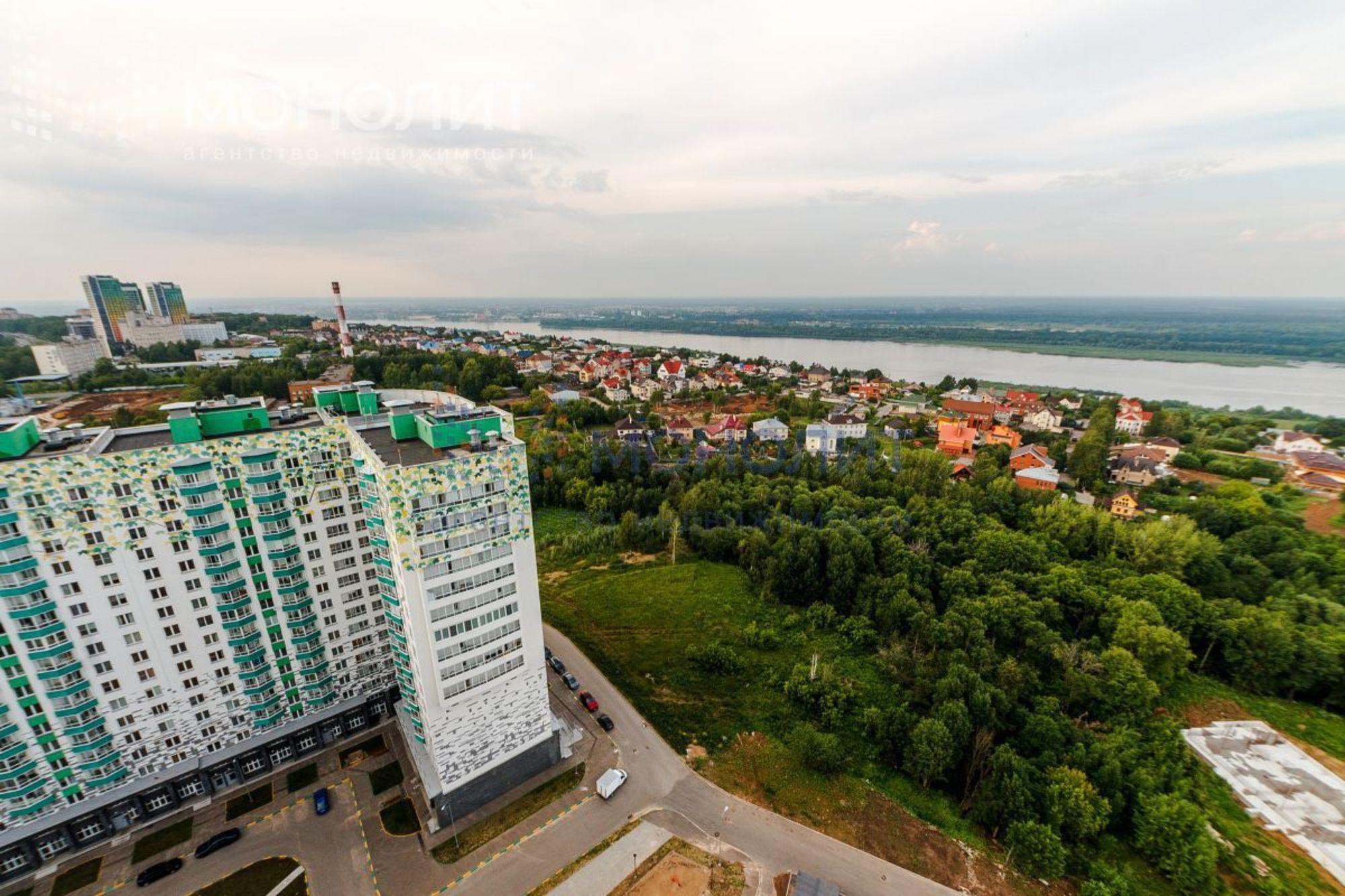 Купить квартиру за 12 806 400 рублей на Лысогорская ул, 89к3