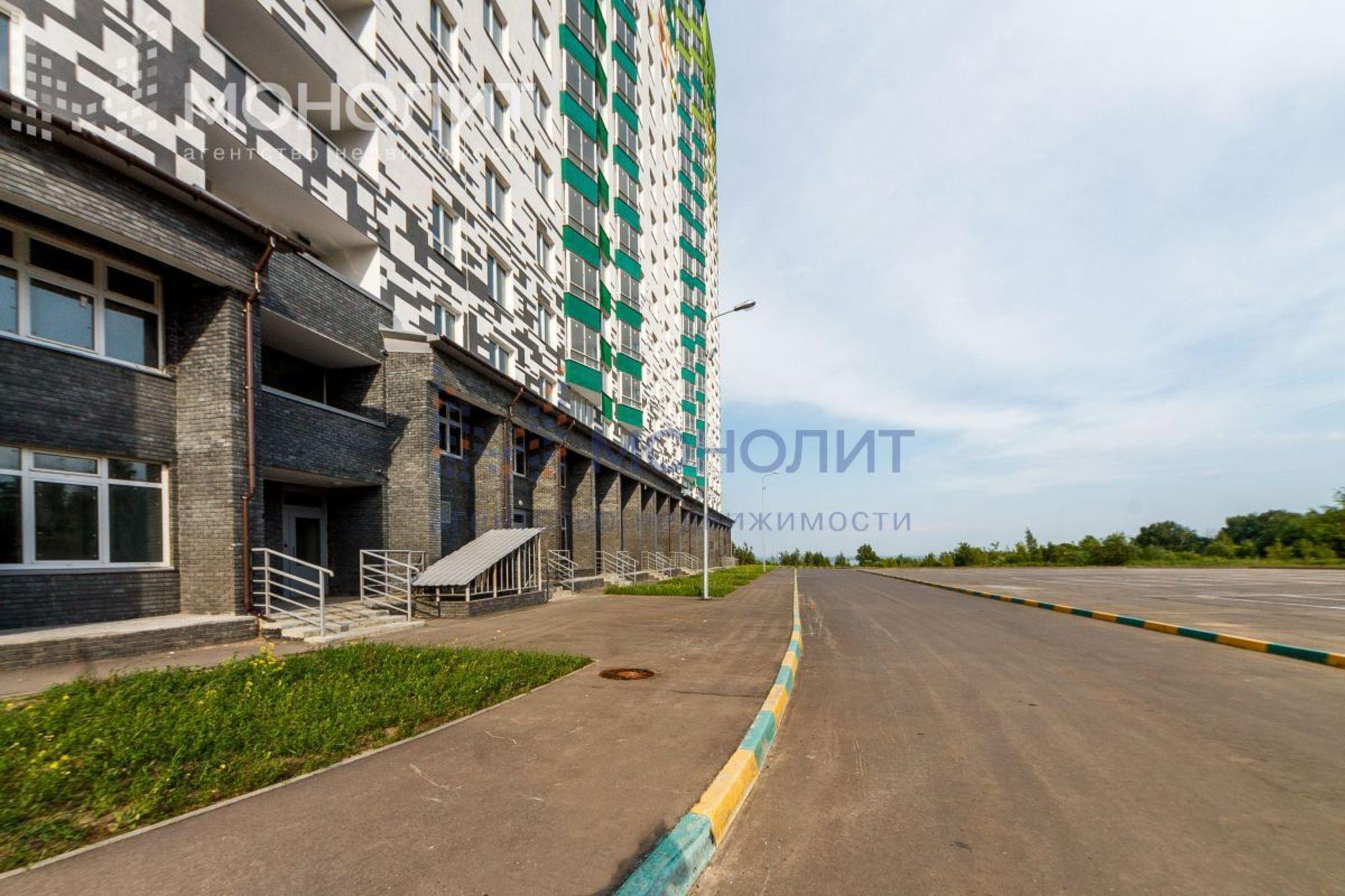 Купить квартиру за 12 806 400 рублей на Лысогорская ул, 89к3