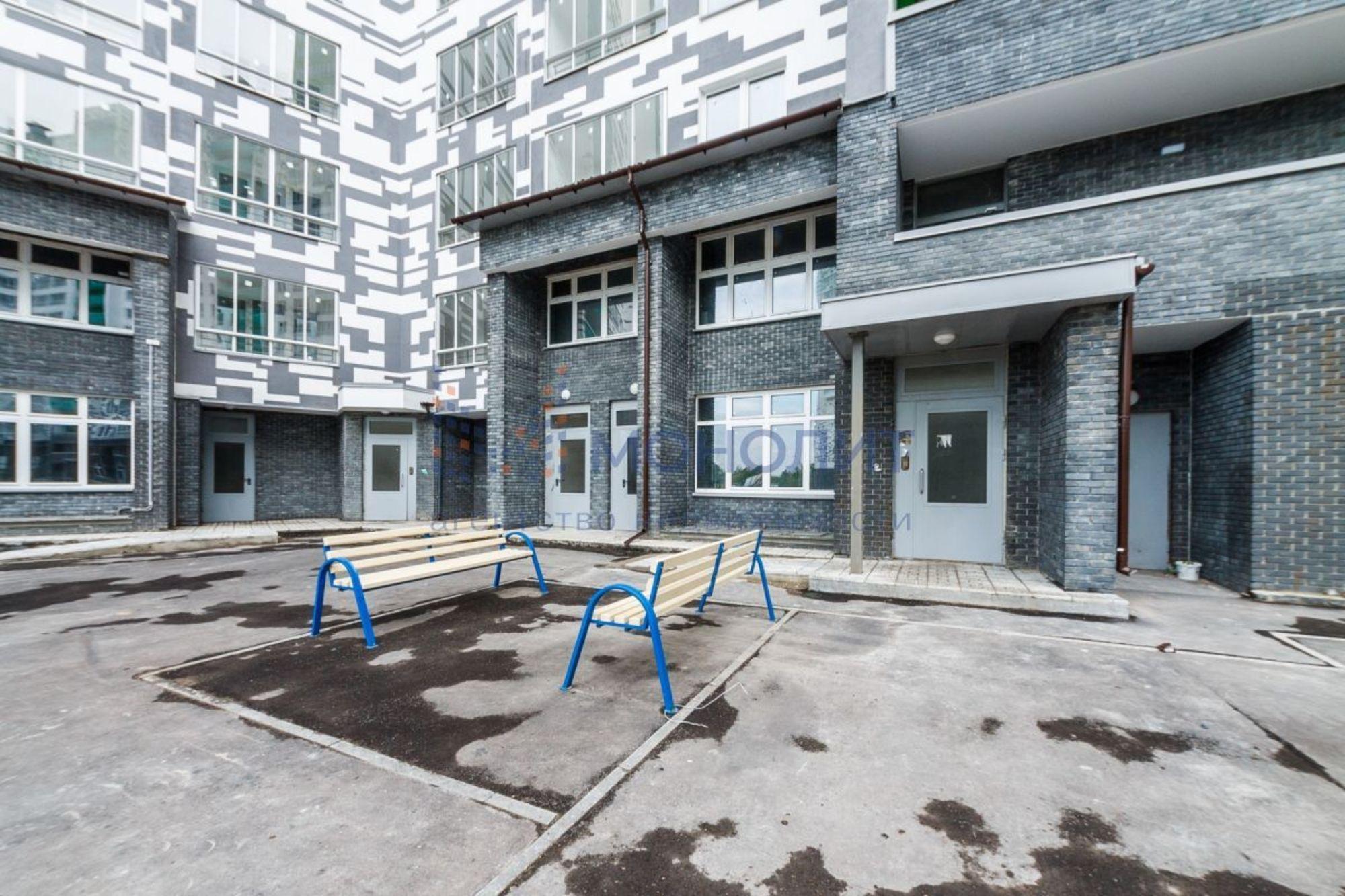Купить квартиру за 14 279 000 рублей на Лысогорская ул, 89к1