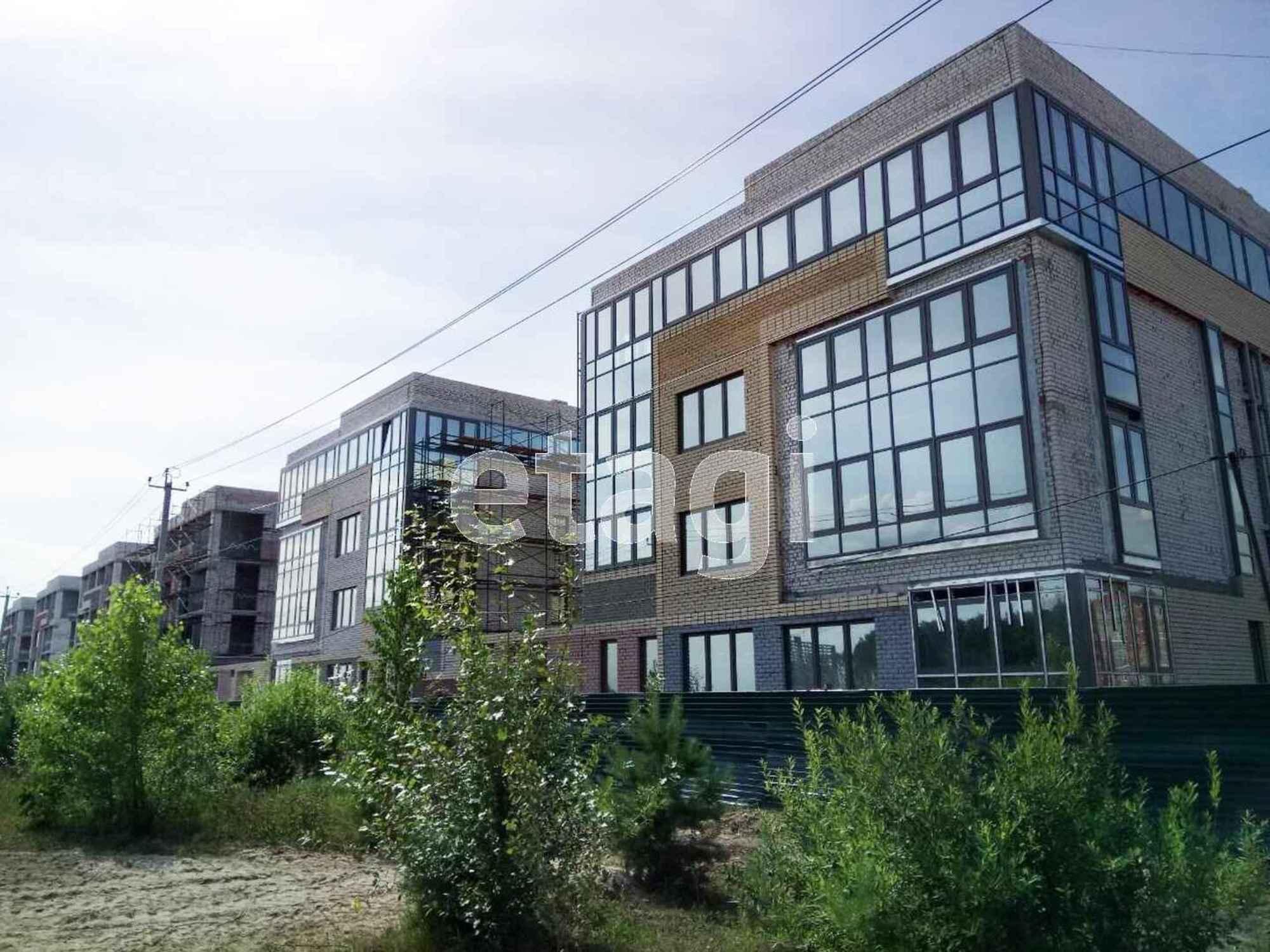 Купить квартиру за 17 000 000 рублей на Сергея Джанбровского, 6