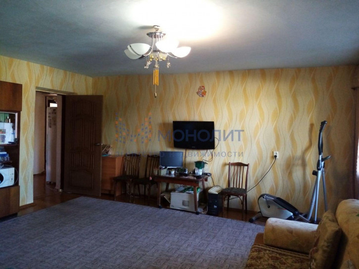 4-комн квартира Баранова ул, 9А