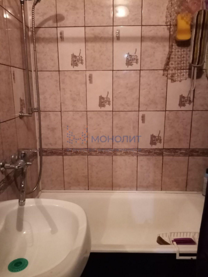 4-комн квартира Баранова ул, 9А