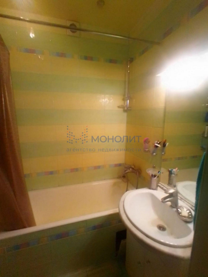 2-комн квартира Обухова ул, 6