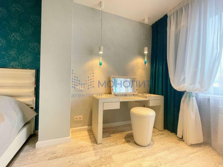 4-комн квартира Нижегородская ул, 15а