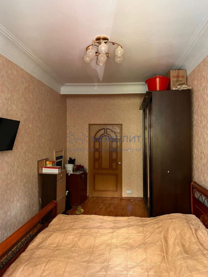4-комн квартира Римского-Корсакова ул, 47