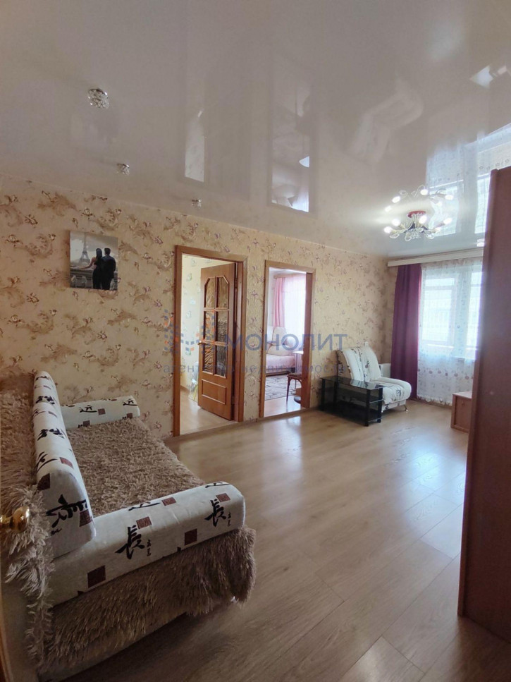 3-комн квартира Героев космоса ул, 14