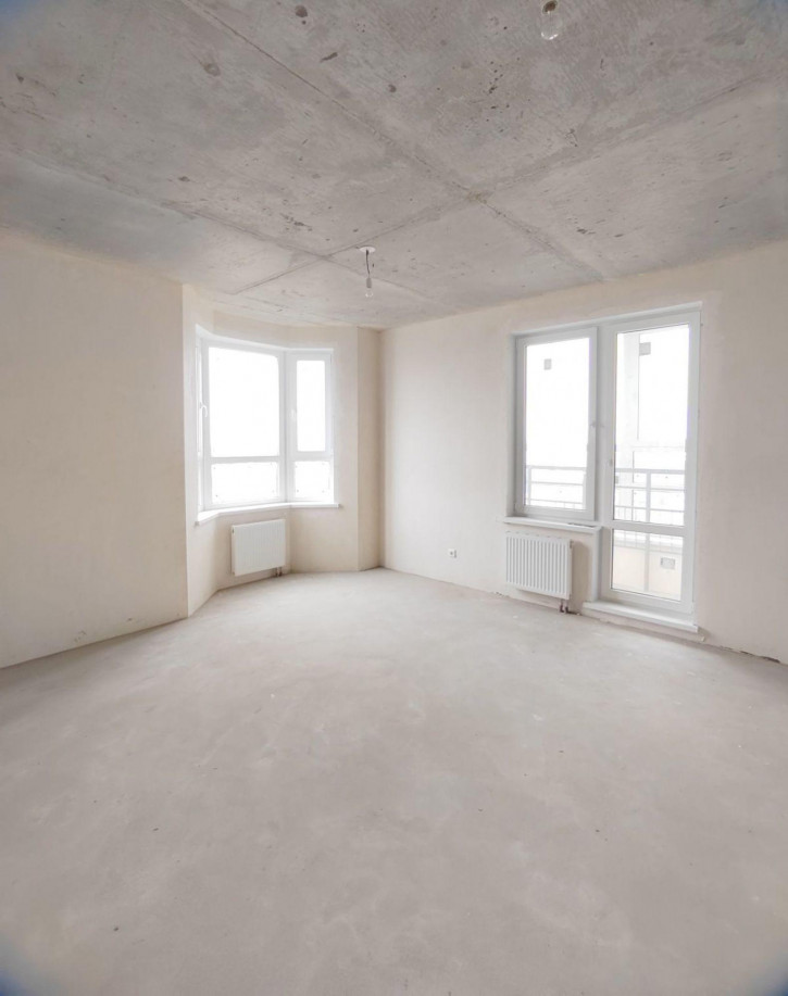 3-комн квартира Менделеева ул, 8